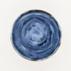 tasse craquelée bleue dessus