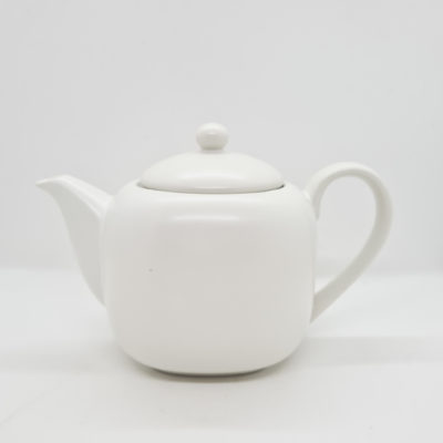 théière porcelaine satinée blanche